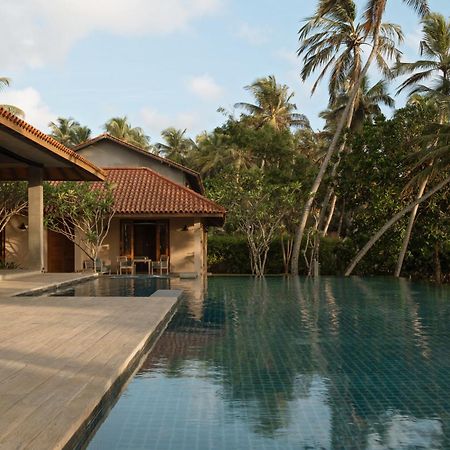Kirana - A Santani Villa Bentota Bagian luar foto