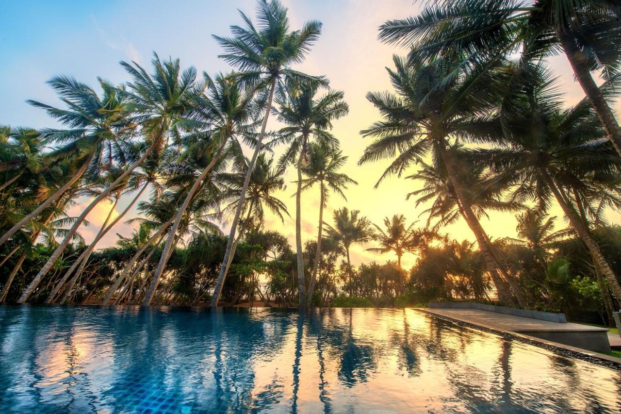 Kirana - A Santani Villa Bentota Bagian luar foto