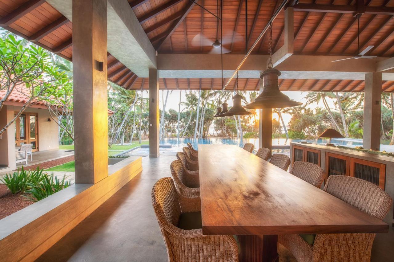 Kirana - A Santani Villa Bentota Bagian luar foto