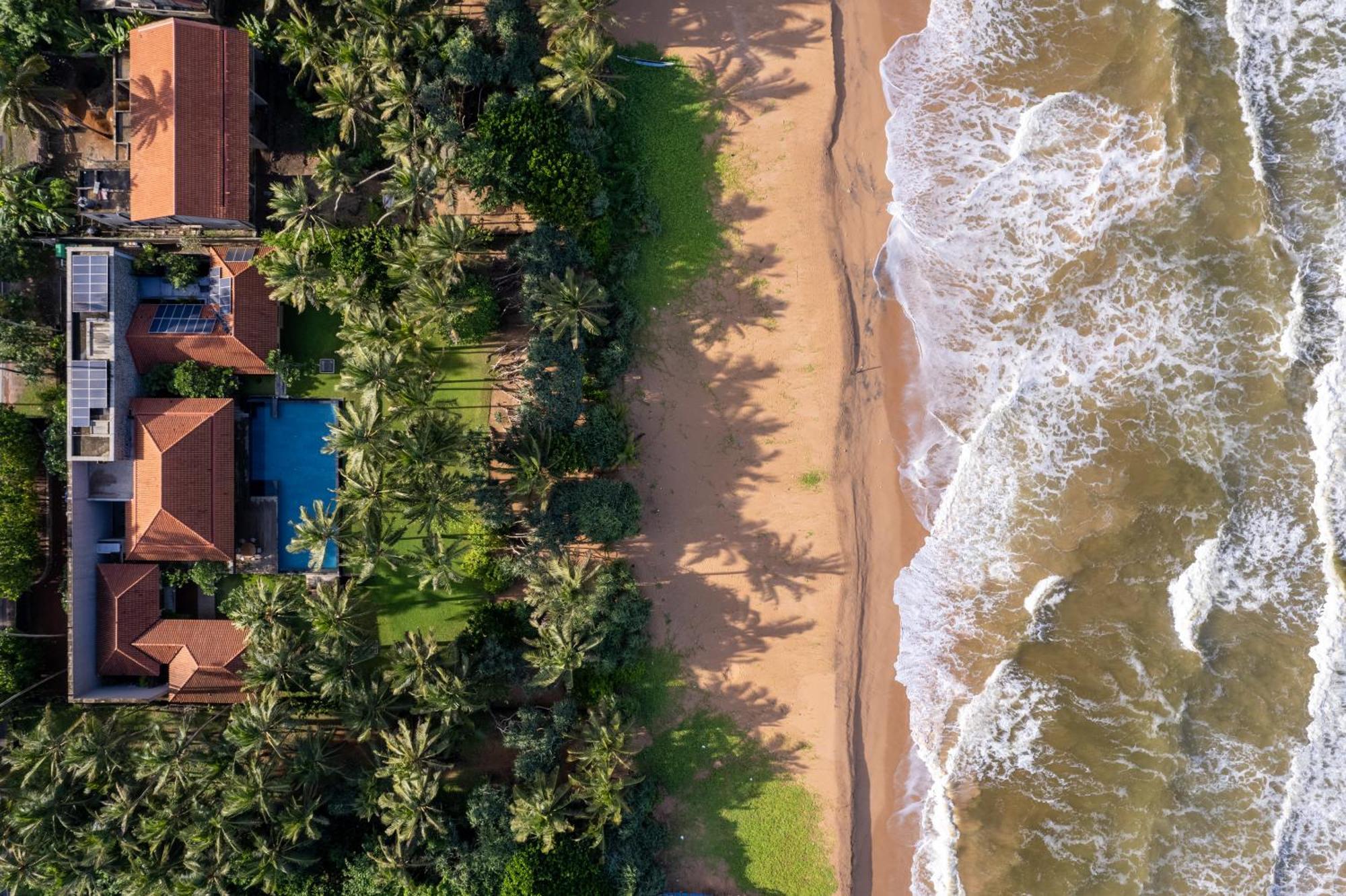Kirana - A Santani Villa Bentota Bagian luar foto