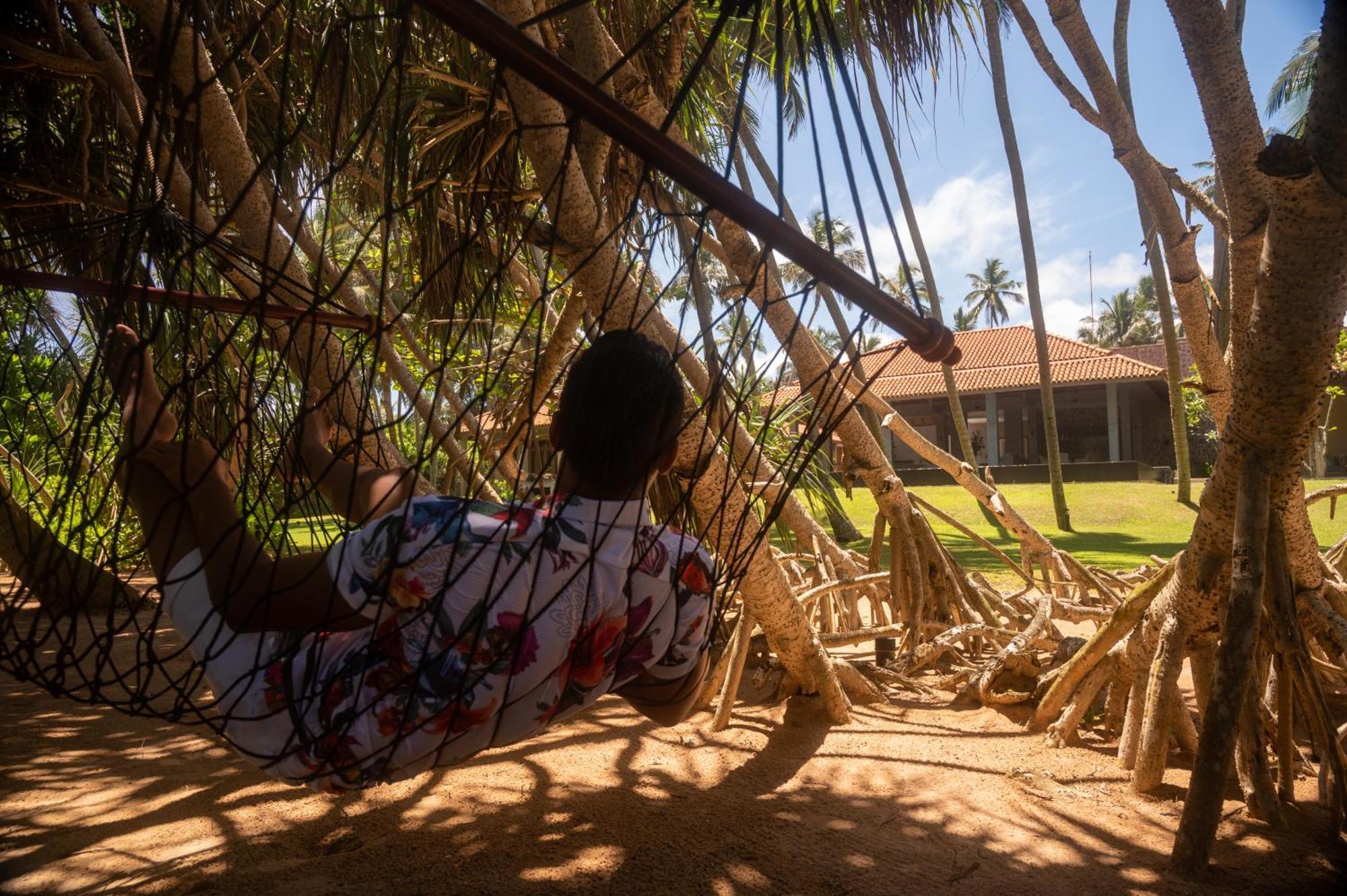 Kirana - A Santani Villa Bentota Bagian luar foto