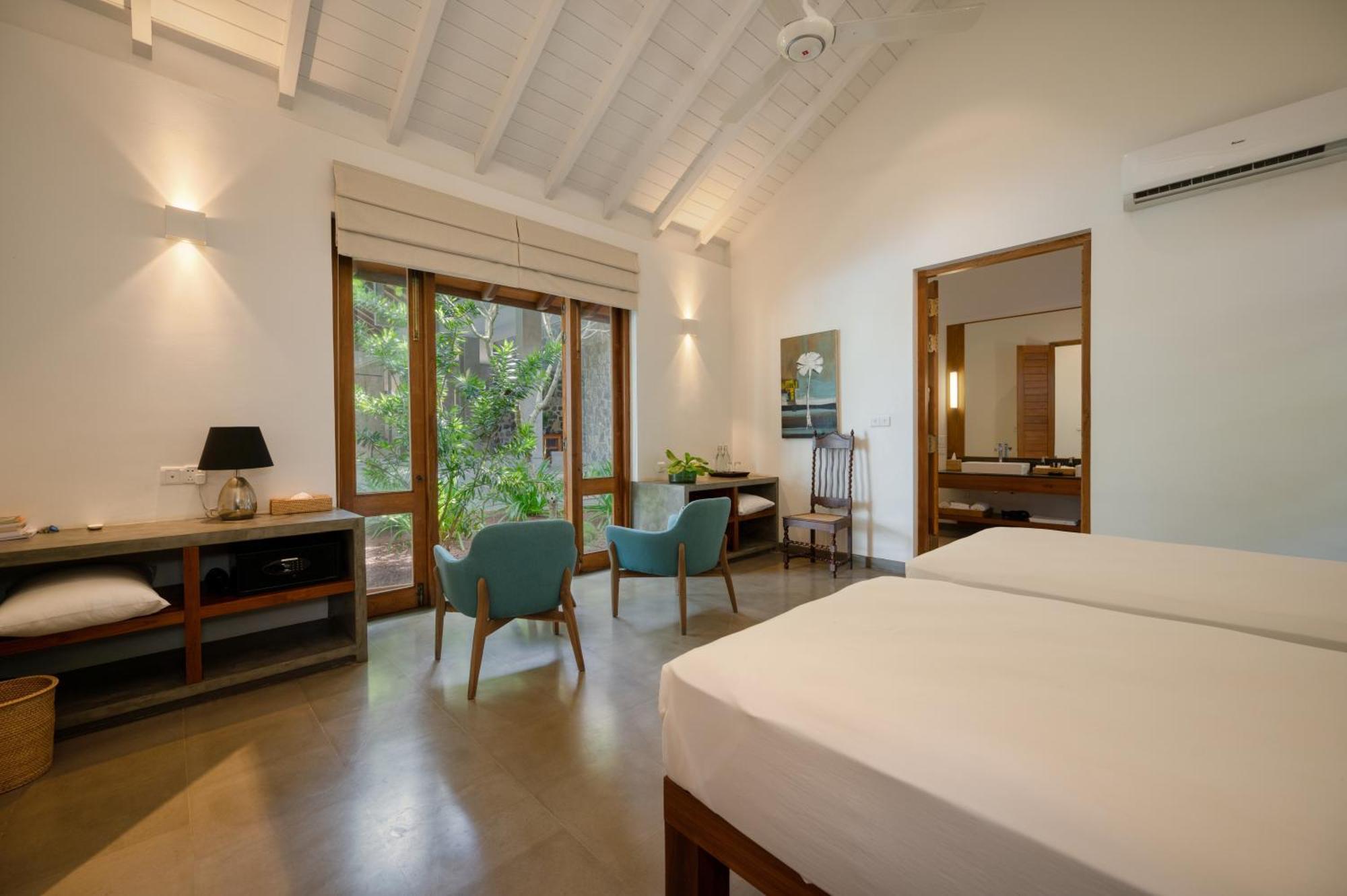 Kirana - A Santani Villa Bentota Bagian luar foto